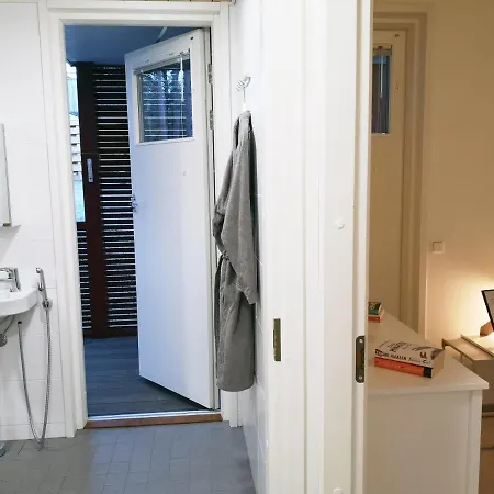 & Forest Relax With Private Sauna & Garden Homestay Espoo