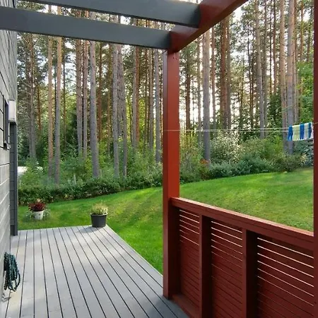 & Forest Relax With Private Sauna & Garden Δωμάτια σε οικογενειακή κατοικία *